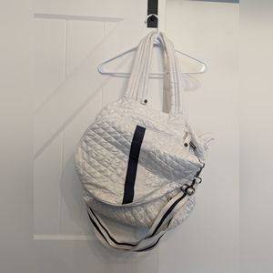 Oliver Thomas Kitchen Sink Tennis Tote white navy